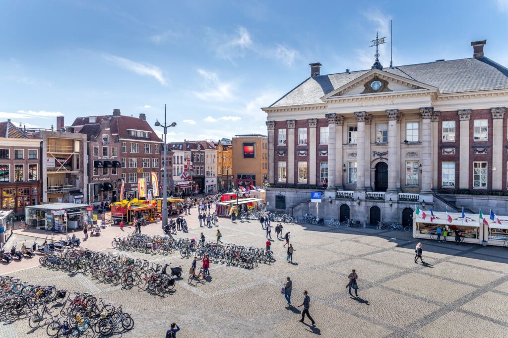 wide shot photo of groningen city hall